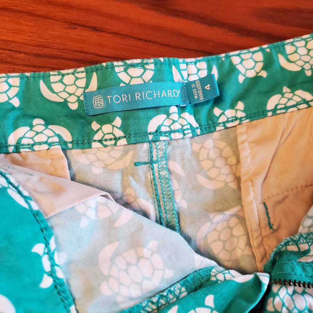 Tori Richard Honolulu honu turtle delight Sadie shorts 4 - Picture 6 of 8
